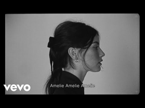 Gracie Abrams - Amelie (Official Lyric Video)