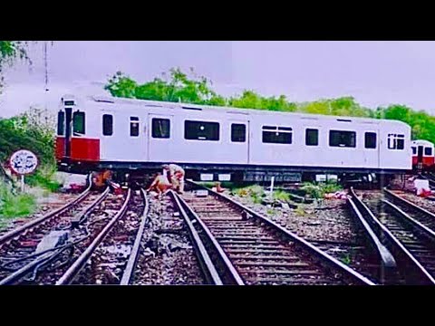 Multi-Track Drifting on the London Underground