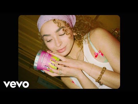 Ella Eyre - New Me (Behind The Scenes)