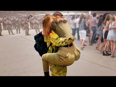 Most Emotional Soldiers Coming Home Compilation #5 !