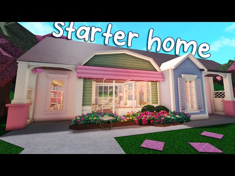 RENOVATING the STARTER HOUSE in Bloxburg