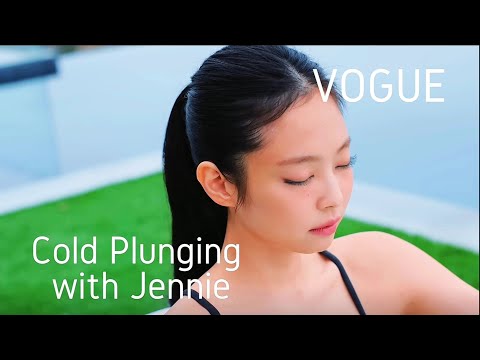 Cold Plunging with Jennie❄️ VOGUE (With Sub)