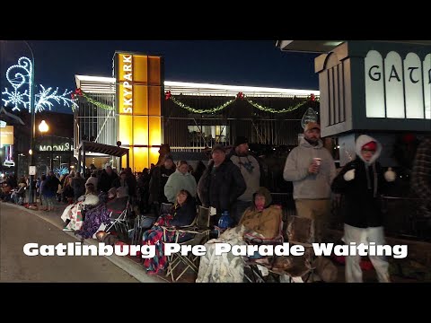 MASSIVE GATLINBURG Christmas Parade CROWD 2024.