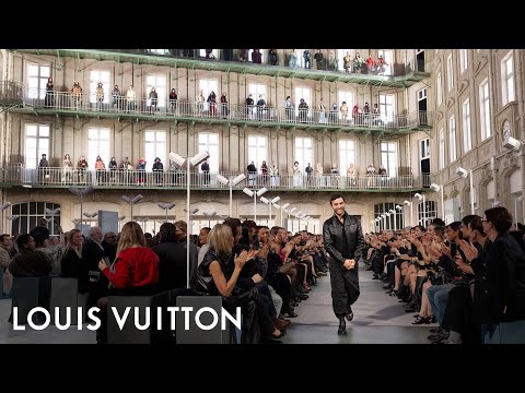 Women’s Fall-Winter 2025 Show I LOUIS VUITTON