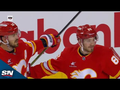 Flames' Joel Farabee Wires One Home To Break The Ice vs. Canadiens