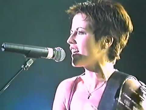 The Cranberries - I Can't Be With You (Live Buffalo, NY, US, 1999)