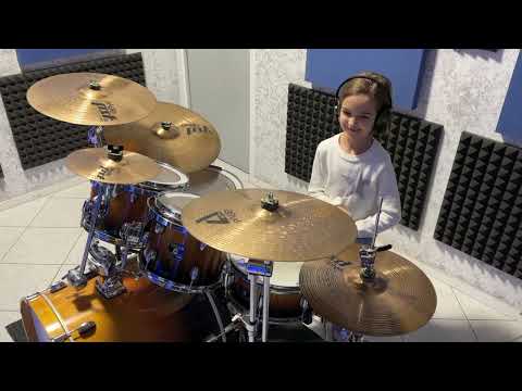 Come As You Are - Nirvana - Drum Cover By Evelyn Tonidandel